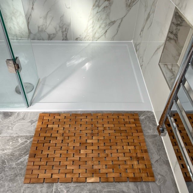 Eco Bath London Bamboo Bath Mat - Roll Up Shower Mat, Anti-Slip and Waterproof Bathroom Spa Shower Mat